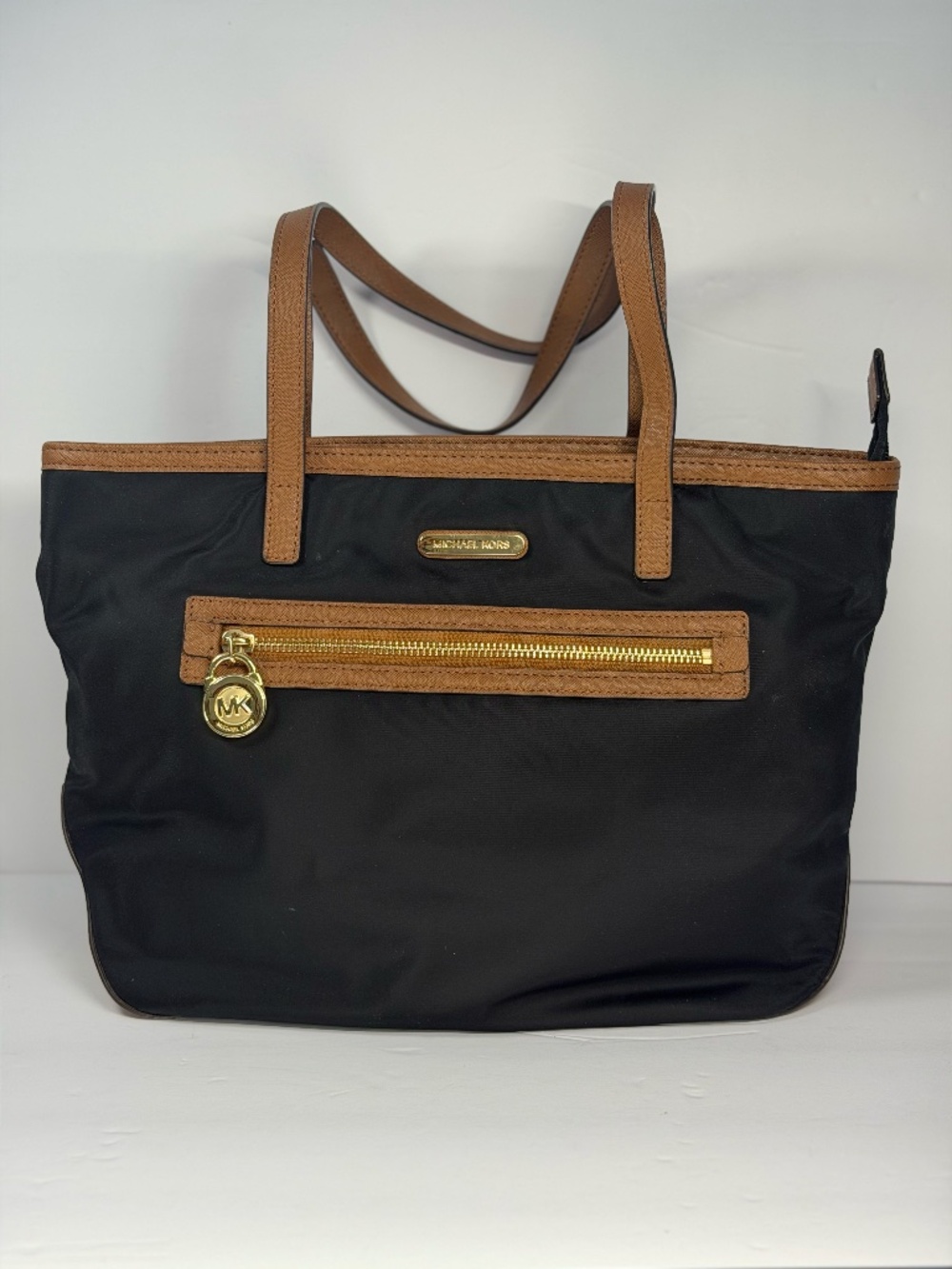 Michael Kors Kempton- Black tote with brown leather trim_Excellent Condition